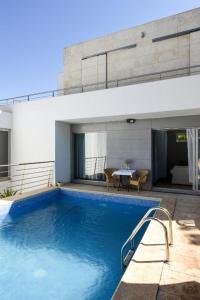 Πισίνα στο ή κοντά στο Pé na Areia - Guest House