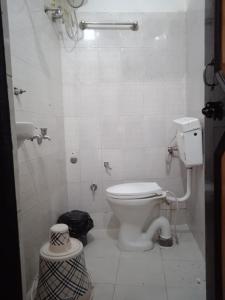 Koupelna v ubytování Hotel Shivdev