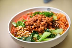 酒店内部或周边提供的食物