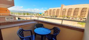 Ein Balkon oder eine Terrasse in der Unterkunft Costa Caribe II Nº 1028