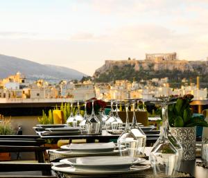 Nespecifikovaný výhled na hory nebo výhled na hory při pohledu z hotelu