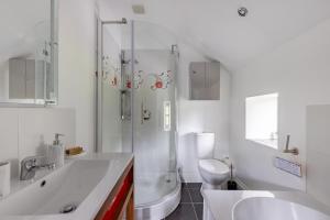 Ένα μπάνιο στο sweetings barton +39 φωτογραφίες