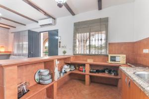 Dapur atau dapur kecil di Casa rural Montemayor