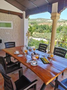 En balkon eller terrasse på Villasecre Casa Rural