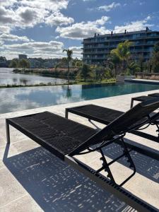 Piscina di Excepcional Monoambiente edificio LAWA Calyptus o nelle vicinanze