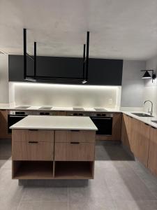 Cucina o angolo cottura di Excepcional Monoambiente edificio LAWA Calyptus
