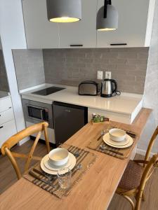Cucina o angolo cottura di Excepcional Monoambiente edificio LAWA Calyptus