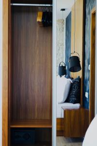 Hvar Riva Rooms客房内的一张或多张床位