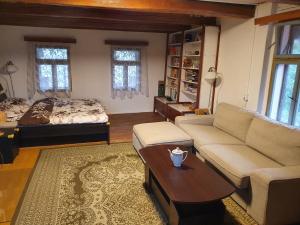 Afbeelding uit fotogalerij van Chata pod Kalichem in Třebušín