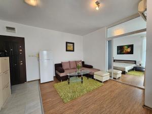 Posezení v ubytování Odisei Large Studio