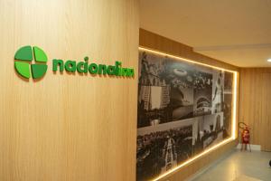 Ο χώρος του λόμπι ή της ρεσεψιόν στο Hotel Nacional Inn Porto Alegre -Hotel Dan Inn Express Porto Alegre by Nacional Inn -Próximo à Arena do Grêmio, Parque Harmonia e Réveillon na Orla do Guaíba