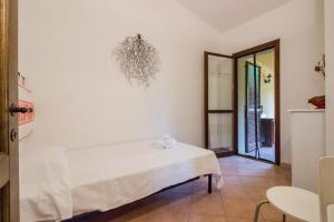 Gallery image of GuestHost - Comfy Apartment X3 with Terrace in San Pantaleo