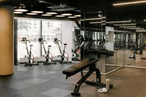 Fitness centrum a/nebo fitness zařízení v ubytování Sonder by Marriott Bonvoy The Liberty Apartments Liberty Village