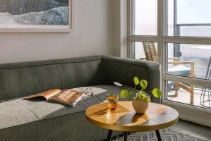 Posezení v ubytování Sonder by Marriott Bonvoy The Liberty Apartments Liberty Village