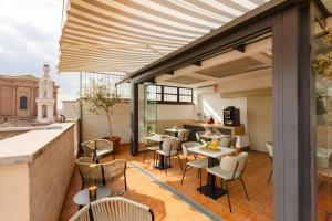 Balkón alebo terasa v ubytovaní Piazza Di Spagna Hotel, Sonder by Marriott Bonvoy
