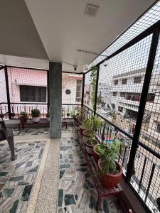 Balkón nebo terasa v ubytování Kalash Guest House