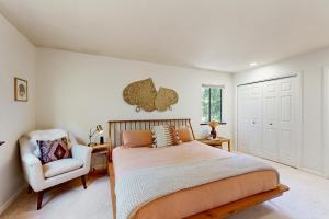 Ένα ή περισσότερα κρεβάτια σε δωμάτιο στο Restoration House