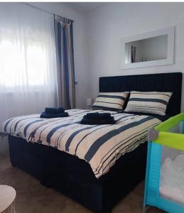 Ένα ή περισσότερα κρεβάτια σε δωμάτιο στο House Ita +18 φωτογραφίες
