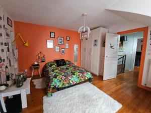 Η κουζίνα ή μικρή κουζίνα στο Chambre familiale chez l'habitant