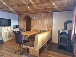 TV o dispositivi per l'intrattenimento presso Apartment in Silbertal near Ski Lift