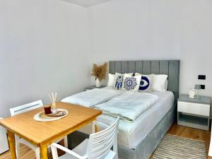 Postel nebo postele na pokoji v ubytování Vila Herta - Escape