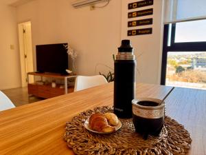 Φαγητό σε αυτό το διαμέρισμα ή κάπου εκεί κοντά +34 φωτογραφίες