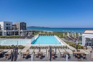 Bassein majutusasutuses Thalassa Suites või selle lähedal
