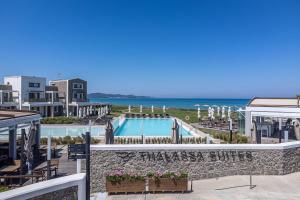 Πισίνα στο ή κοντά στο Thalassa Suites