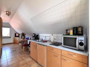 Η κουζίνα ή μικρή κουζίνα στο Eva