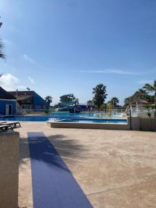 Gallery image of Mobil home camping Marisol toreilles in Torreilles