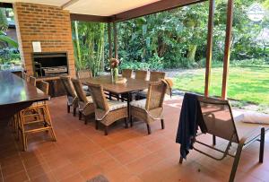 Κήπος έξω από το Villa G20 - Selborne Golf Estate