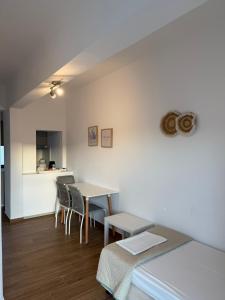 Postel nebo postele na pokoji v ubytování Nikolas Apartments