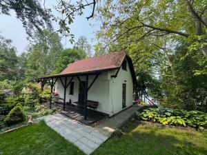 Vonkajšia záhrada v ubytovaní Domek na górce