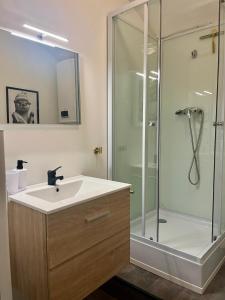 Ένα μπάνιο στο Auberge du roc +18 φωτογραφίες