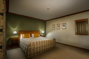 Cama ou camas em um quarto em Hotel Kosten Aike