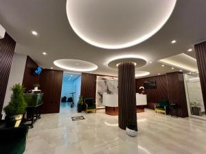 Lobby alebo recepcia v ubytovaní UJVARA HOTEL + 37 fotografií