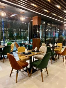 Posedenie v ubytovaní UJVARA HOTEL