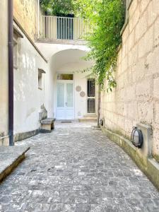 Imagine din galeria proprietății Chiostro d'oro, il benessere nel centro città în Lecce