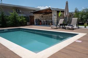 Gallery image of Galanidis Luxury Apartments 01 in Perivólia