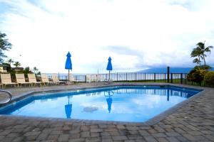 Kolam renang di atau dekat dengan KBM Resorts Spacious 4-Bedroom Napili Point Collection Multi Unit Listing Same Floor Ocean Views 2 Free Rental Cars NAP-C4243