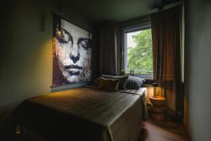 Кровать или кровати в номере Hotspot Location Reeperbahn Harbor Premium Apartments by ORY Living