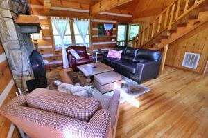 Galeriebild der Unterkunft The Oakes in Whittier + 28 Fotos