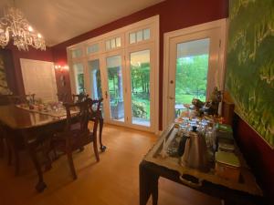 Φωτογραφία από το άλμπουμ του Green River Bridge Inn σε Guilford +40 φωτογραφίες