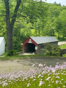 Φωτογραφία από το άλμπουμ του Green River Bridge Inn σε Guilford