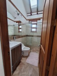 Ένα μπάνιο στο Chalet el portal de la Villa