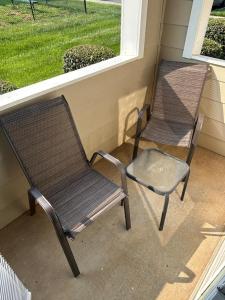 Φωτογραφία από το άλμπουμ του 1BR with Queen Bed and Recliner Couch Free Parking στη Σάρλοτ