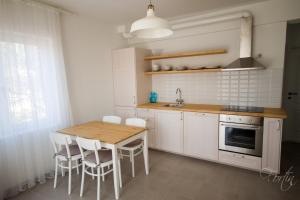 Kjøkken eller kjøkkenkrok på Apartments Terra Petrosa