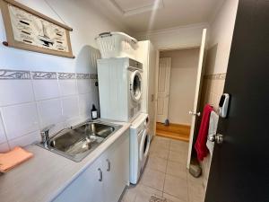 Kuchyň nebo kuchyňský kout v ubytování La Casa Feliz + 29 fotografií