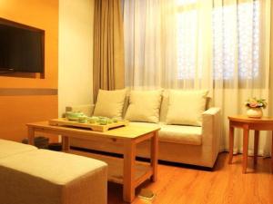 Χώρος καθιστικού στο GreenTree Inn Fuzhou Gulou District West Xierhuan Road Zuohai Park
