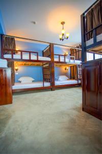 Postel nebo postele na pokoji v ubytování Memory Inn Guilin Central